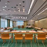 Hotel Meerane מירן