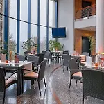 Hotel Meerane 4* מירן