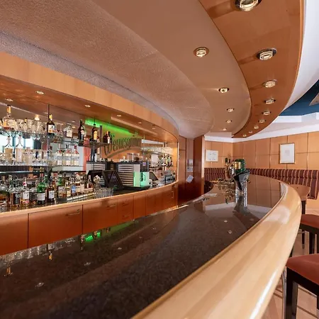 Hotel Meerane ホテル メラーネ