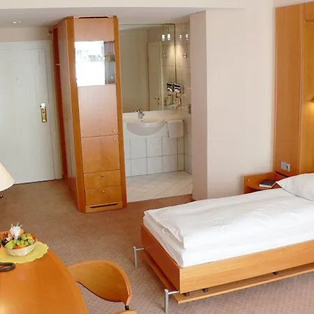 Otel Hotel Meerane Meerane