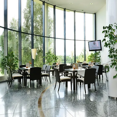Hotel Meerane Otel