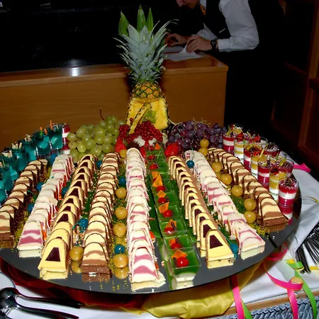 Hotel Meerane ホテル