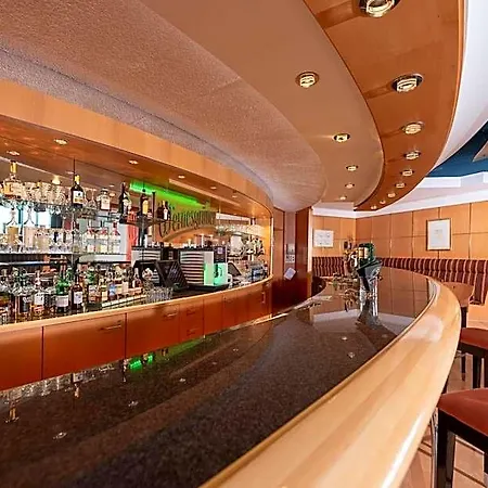 Hotel Meerane Hotel 4*