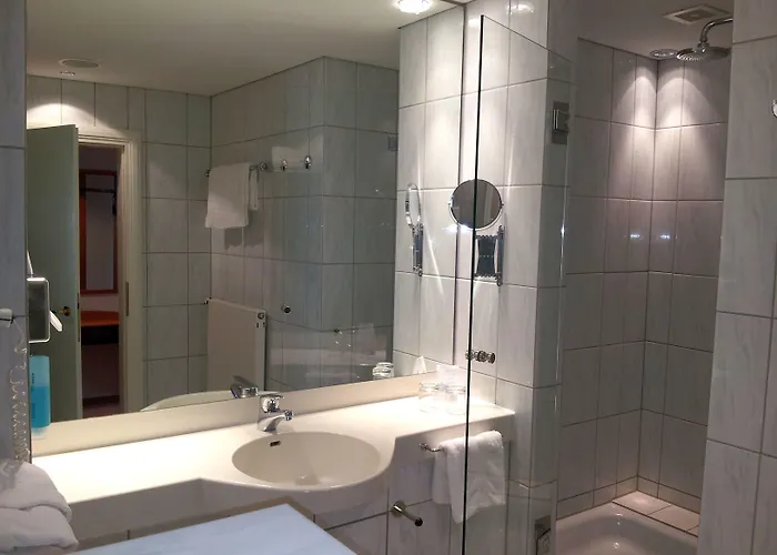 فندق Hotel Meerane ميرانه