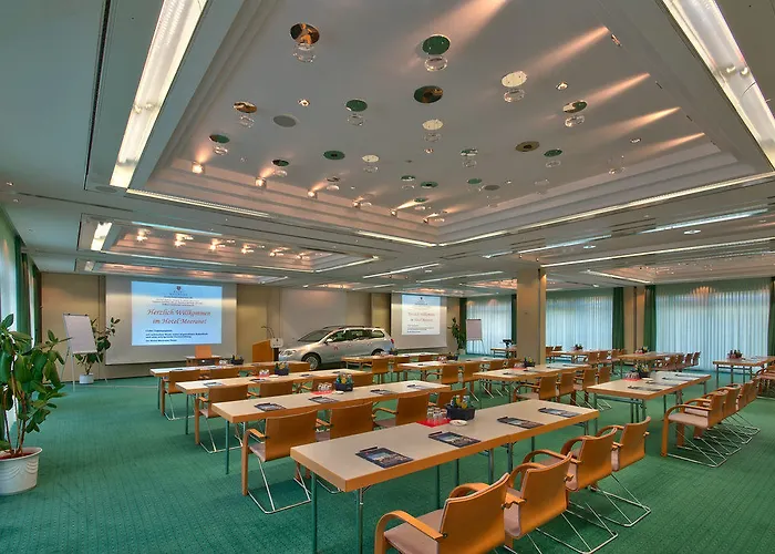 فندق Hotel Meerane 4*